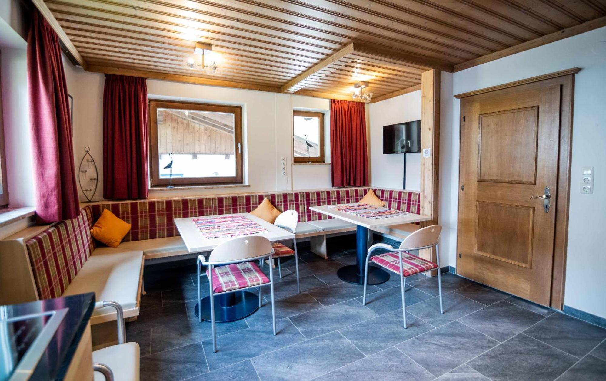 Chalet 3 Musketiers Viehhofen Room photo